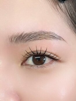 タグ シー(#She)の写真/大人気!!【韓国風】束間まつ毛が叶う♪&ヘルシーがあるサロン＊LEDマツエクで負担をかけずにボリュームUP♪