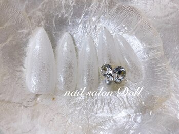 ネイルサロン ドール/ビジューネイル7,900円