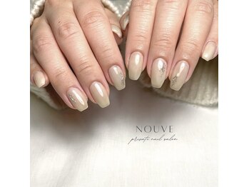 ヌーヴ(NOUVE)/grayge nail