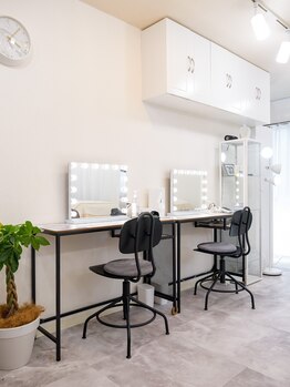 アイラッシュサロン バイ サリーエミリー(eyelash salon by SallyEmiry)/メイクブース完備！