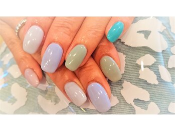 メゾフォルテ/シンプルワンカラーネイル☆