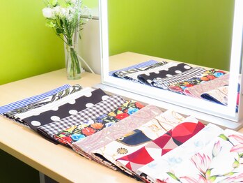 スタパト 池袋店/顔パターン診断の柄ドレープ