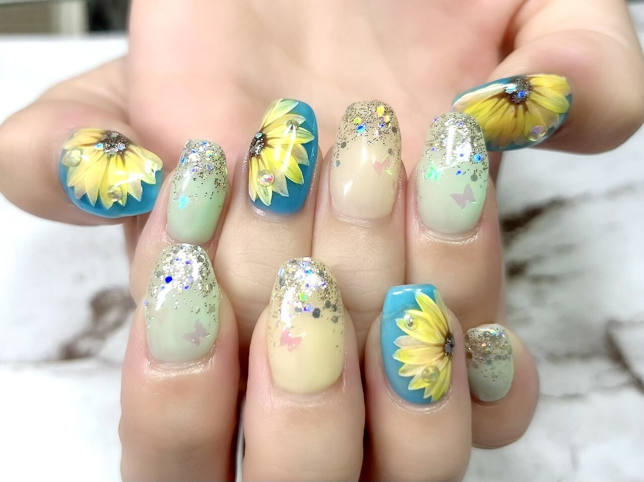 サイズオーダーネイルチップ 夏 ひまわり ぷっくり フラワー イエロー ニュアン サイズオーダーネイルチップ 夏 ひまわり ぷっくり フラワー イエロー