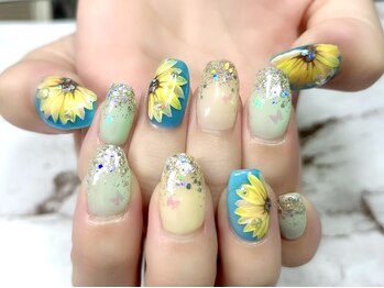 ルル ソレイユ(LouLou Soleil)/手書きのひまわりネイル