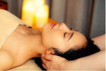 サロン チュンパカ(Salon Cempaka)