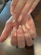 lau.【ラウ】/マグネットネイル　　(Yuko)