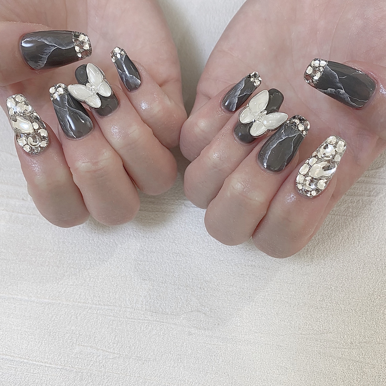 ソイン キタガタ(so-in kitagata)/蝶パーツ