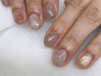 ニュアンスネイル