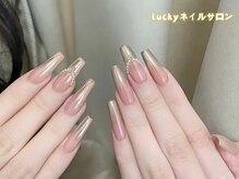 ラッキー(Lucky)/ミラーグラデーションネイル