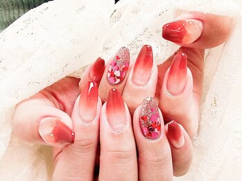 プレジア(Pleasure)の写真/【初回他店オフ込！定額ネイル¥7500】！60種類以上の豊富なデザインからご選択♪カラー変更もOK！