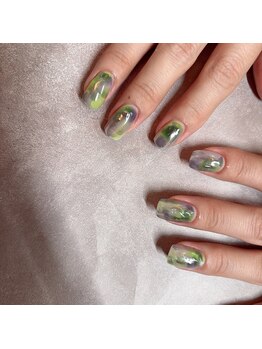 ニュアンスネイル