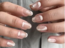 ジュイール(Jouir)/ミルクみたいなクリアネイル