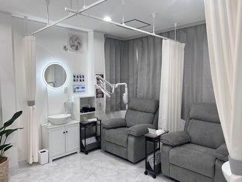 ホワイトニングショップ 川越店の写真/【医療機関提携】セルフホワイトニング専門店＊エリア最長クラスの45分照射をおトクにお試しいただけます♪