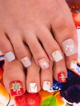 カラーズ 浜松店(colors)/フットデザイン自由¥7480