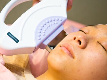 サロンドヴィータ(salon de vita)の写真/地域初の新機能☆脱毛だけでなく同時にスキンケアも叶う嬉しい技術！化粧ノリUP◎メンズ脱毛も歓迎◎