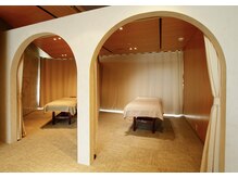 施術は完全個室プライベートな空間