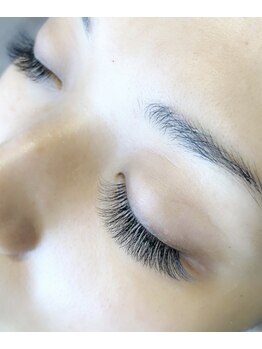 ボリュームのある目元にしたい