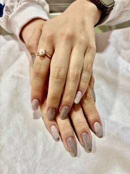 カミアンユイヤ ネイルラボ(KAMIANYUIYA Nail LAB)/フラッシュシンプルデザイン
