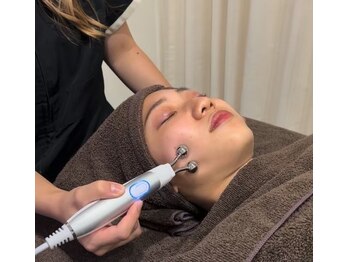 サロン ド ミコラ(salon de Micora)/【表情筋小顔リフト】EMS
