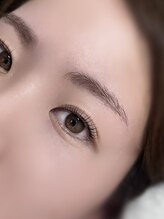 アロアイサロン(Alo's EYESALON)/札幌円山｜同時施術できる？