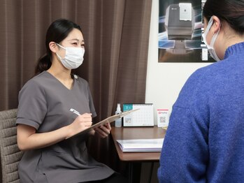 おざき鍼灸整骨院 美容鍼灸サロンOZAKI 西宮北口店/丁寧なカウンセリング♪