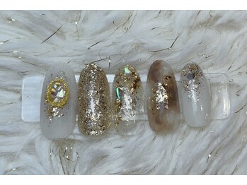 サロン ド ティアラ(salon de Tiara)/