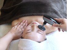 小顔・たるみインディバ・ハーブピーリングで徹底肌質改善◎