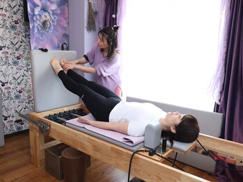 サロン ド ピラティス ラワンデル(salon de pilates)/ピラティスセッション風景