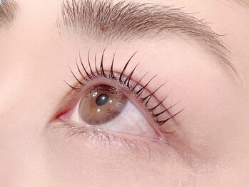 ヴァレンティー(Valenti)の写真/開業10年以上の実力派老舗サロン◇高いデザイン力×技術力で、ご希望通りの美まつ毛を再現いたします◎