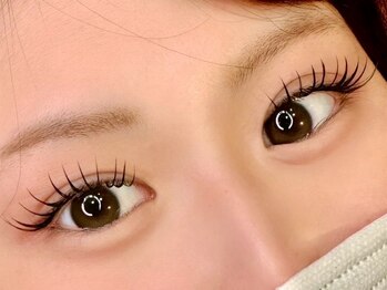 アッシュ 名駅店(ASCH)の写真/大事なイベントにはパッチリEYEで☆しっかり密着するのに低負担×高持続力◎華やかで印象的な目元に！