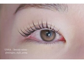 ウナ(UNNA)/似合わせまつげパーマ