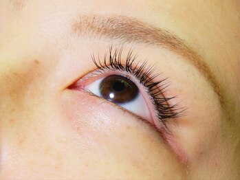 コルカラー(COR XAPA)/【まつ毛】すっぴんでもキレイ♪