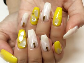 シェルネイル イエロー 渋谷 夏