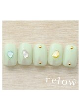 リロウ(relow)/9月のスタッフおすすめネイル♪