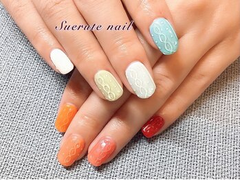 色鮮やかなニットネイル ¥11000