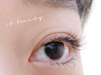 イフビューティー 上野御徒町店(If beauty)の写真/【フラットラッシュ～120本¥5200⇒¥4900】自然な盛り感ですっぴん美人に♪デザインまつ毛なら当店にお任せ