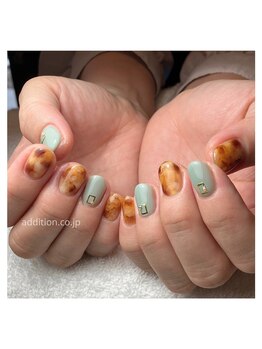 アディション(Addition)/秋のべっ甲ネイル