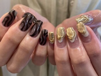 ジュイール ネイル 千葉店(Jouir nail)/もったりとしたゴールドのアート