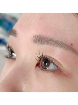 エル(Elle.)/まつパととアイブロウのセット