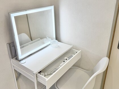 アイリー(ily)の写真