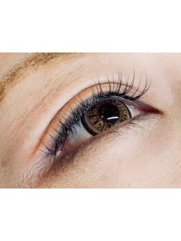 モテ可愛な目元にしたい