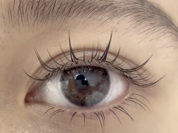 ネイルアンドアイラッシュ シエル(CIEL)/LEDマツエクつけ放題/束感まつ毛