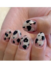 くすみカラーネイル