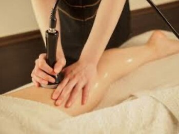 cocoiru 温活&デトックスの写真/落ちにくい大人のお肉を徹底ケア。深部の脂肪へアプローチ!