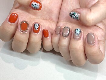 プリズム(PRISM)/手描きアート夏ネイルニュアンス