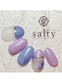 ハーフフレンチネイル