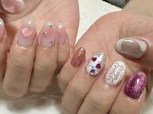 デューネイルスタジオ(dew nail studio)/ハートアシメネイル