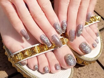 ネイルマジック 仙台一番町店(NAIL MAJIC)/スクエアカットのフレンチネイル