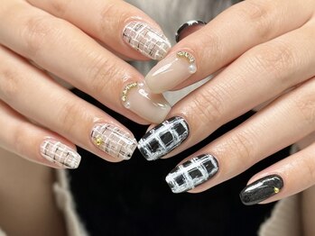 ニュアンスツイード　akane