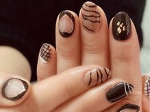 ルシア(LUCIA)/バレンタインネイル